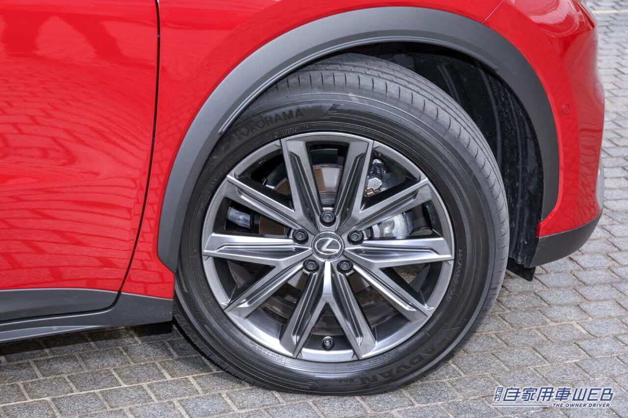 |クラスレスの良質な走りが楽しめる、新世代の「小さな高級車」 レクサス・LBX 公道試乗インプレッション