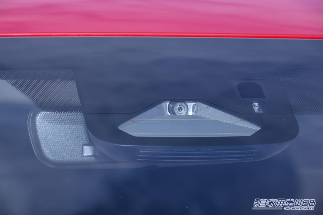 |クラスレスの良質な走りが楽しめる、新世代の「小さな高級車」 レクサス・LBX 公道試乗インプレッション