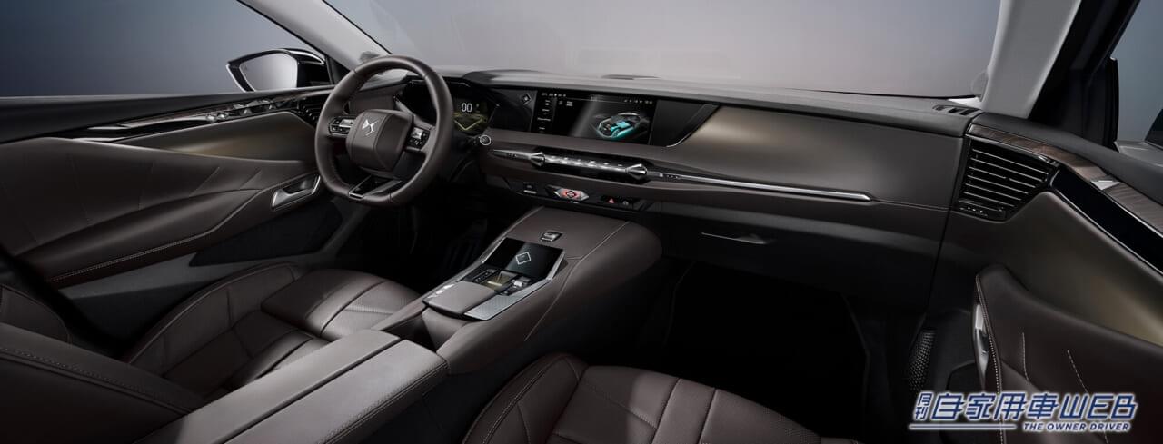 |DS4のフラッグシップを担う、特別仕様車「DS 4 OPERA BlueHDi」を発売