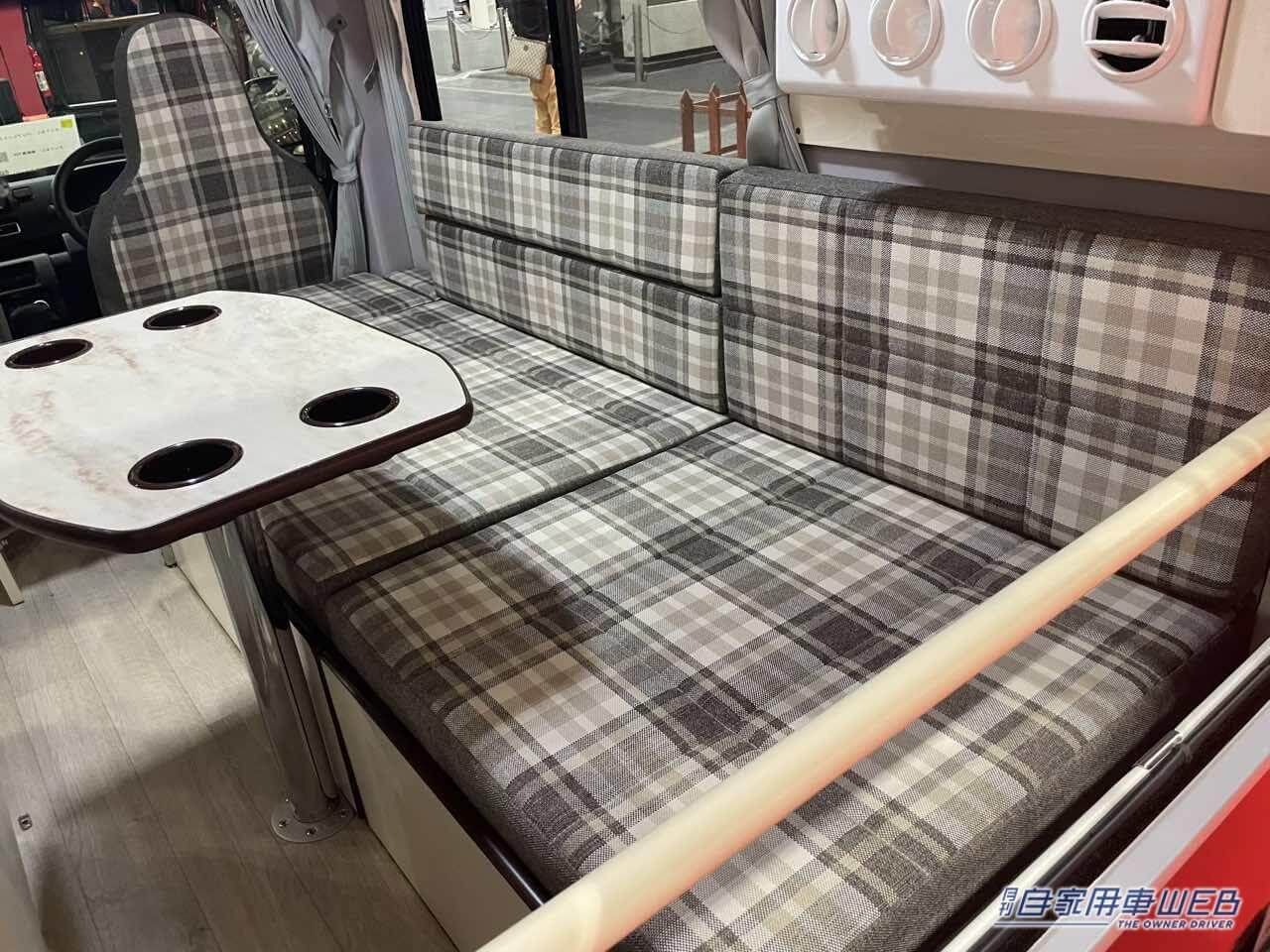 |こんなに広いのに軽なんて! ダイハツ ハイゼットトラックがベースの軽キャンパー