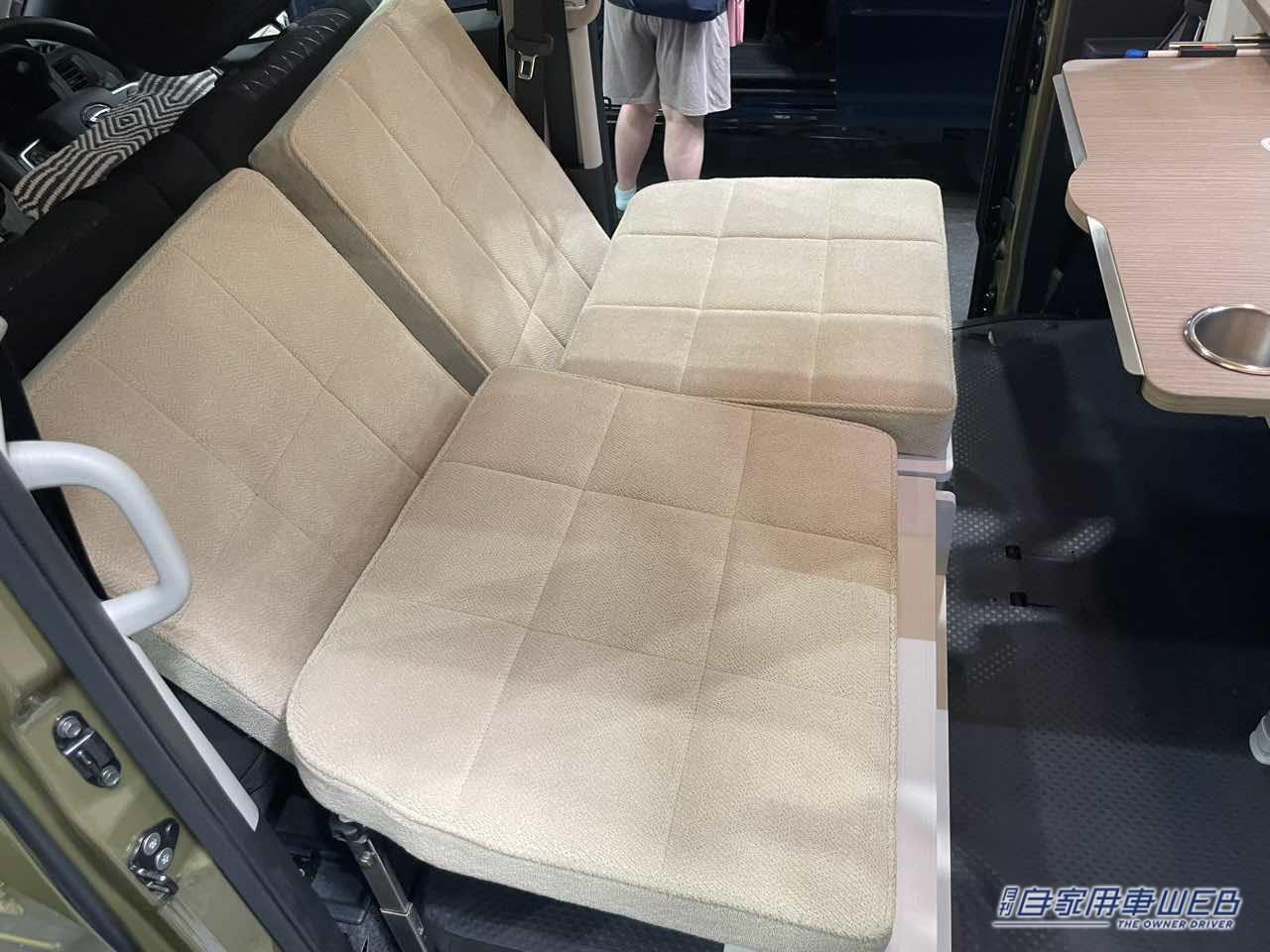 |「これで軽?…ってマジか」冷蔵庫も電子レンジも…快適すぎる軽キャンの装備がガチすぎた。