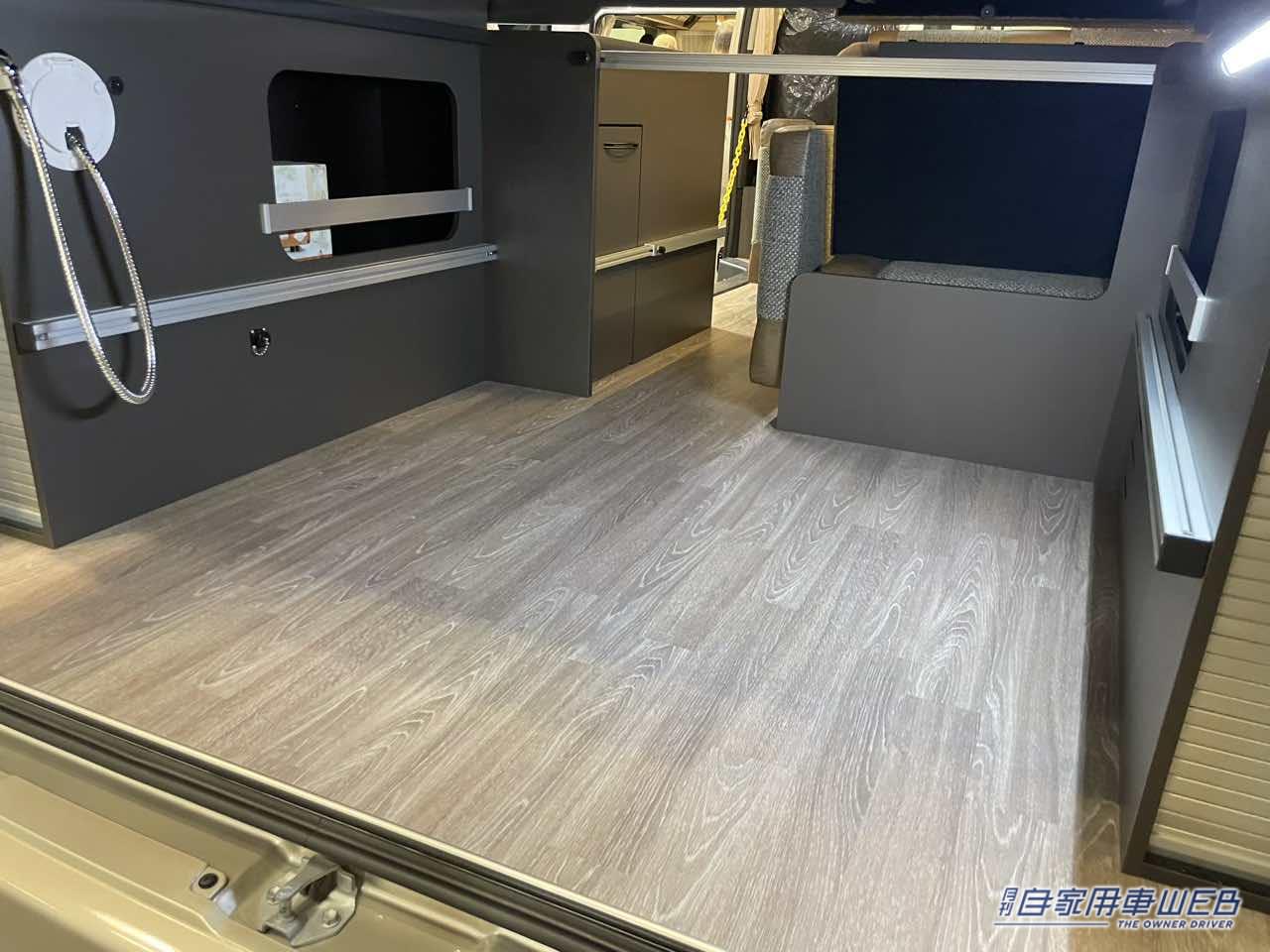 |スライド式の2段ベッドが超便利! トヨタ ハイエースがベースのキャンパー