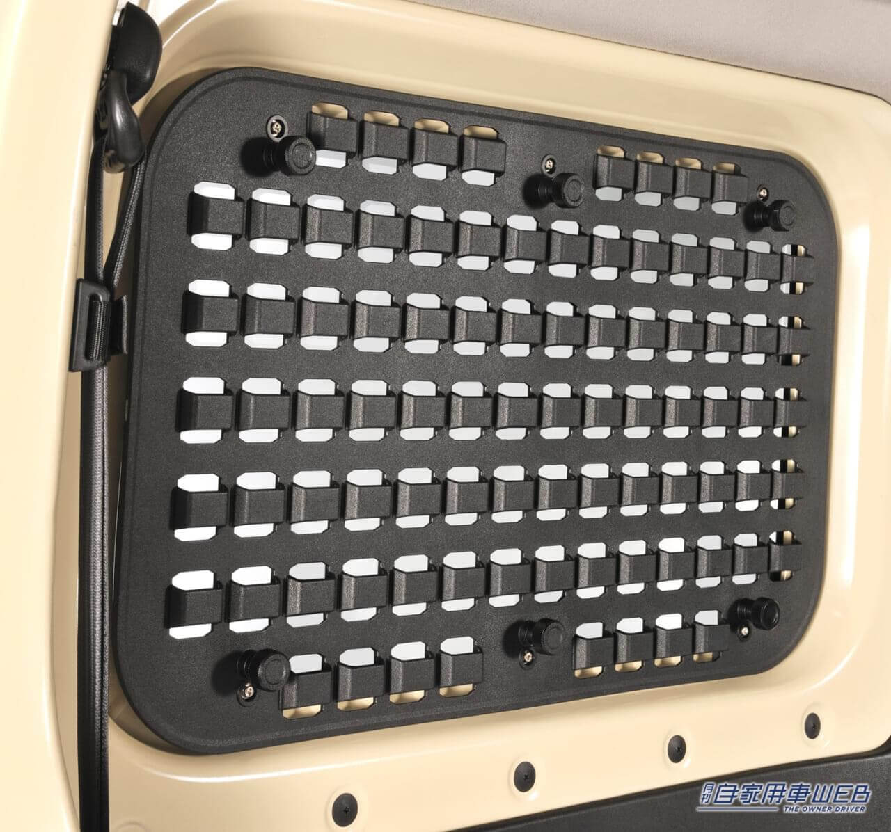 |ジムニー専用設計!!モールシステムに対応した壁面収納アイテムが発売!