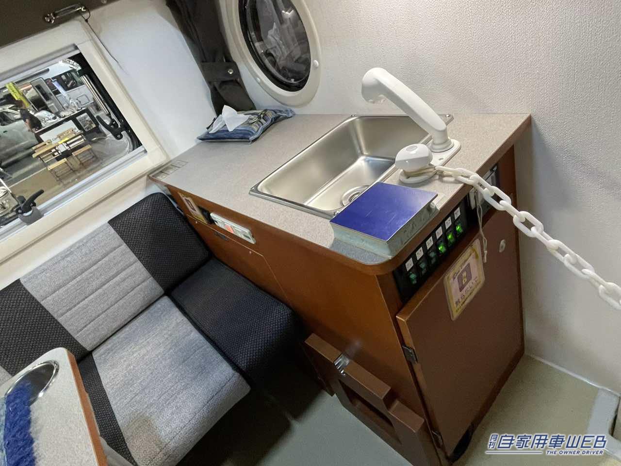 |軽トラックベースなのに車内は広い! 天井も高い! ダイハツ ハイゼットトラックがベースの軽キャンパー