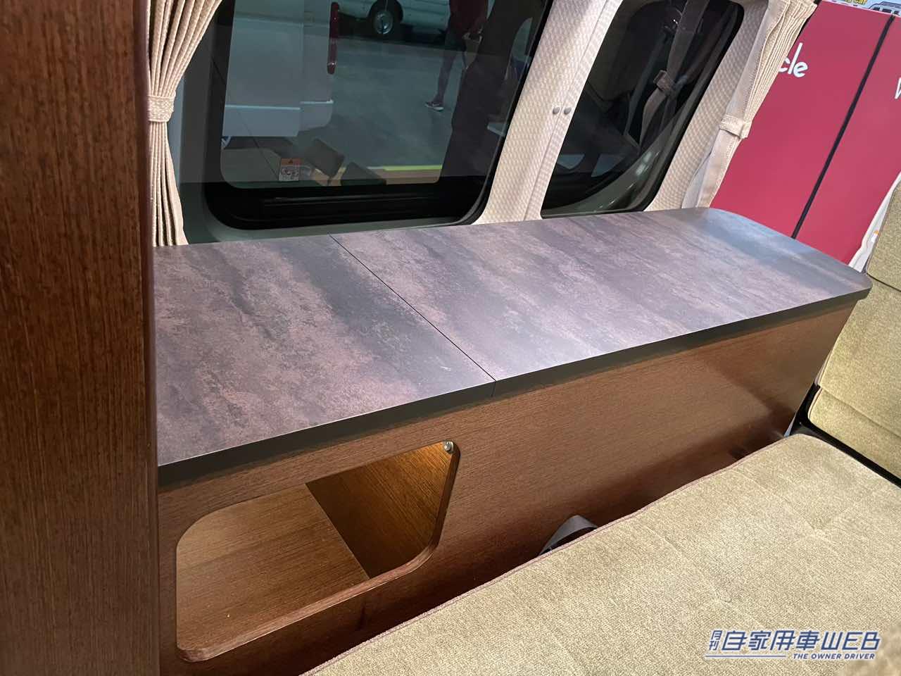 |家族で旅する「最強の相棒」多機能キャンパーの実力。最大「大人3人+子供3人」就寝可能。