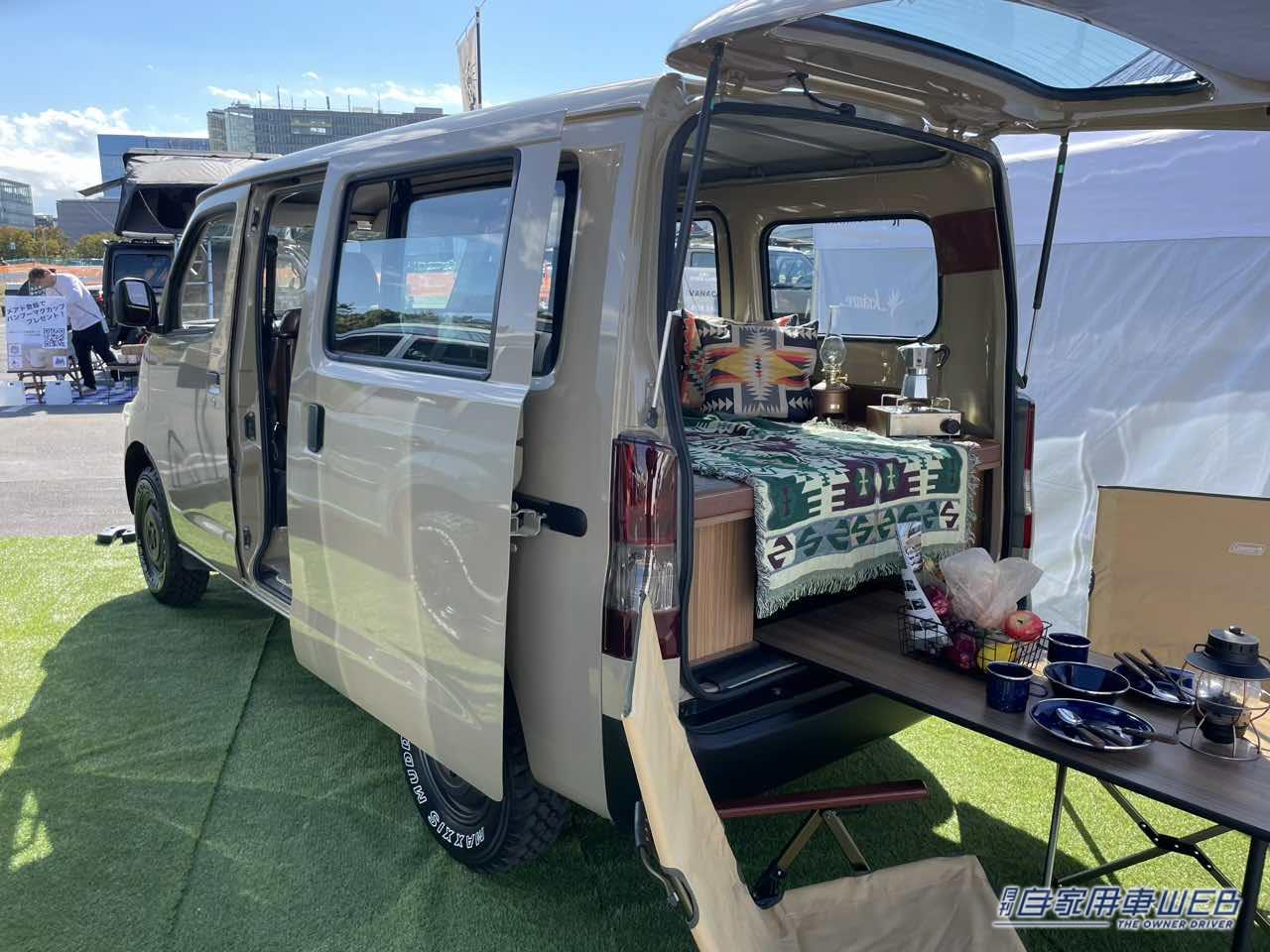 |レザー調のシートが超オシャレ! トヨタ タウンエースがベースのキャンパー