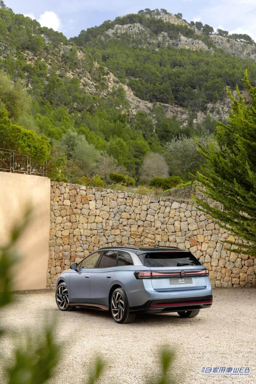 |フォルクスワーゲン、航続距離最大685kmの電動オールラウンダー「ID.7ツアラー」を世界初公開