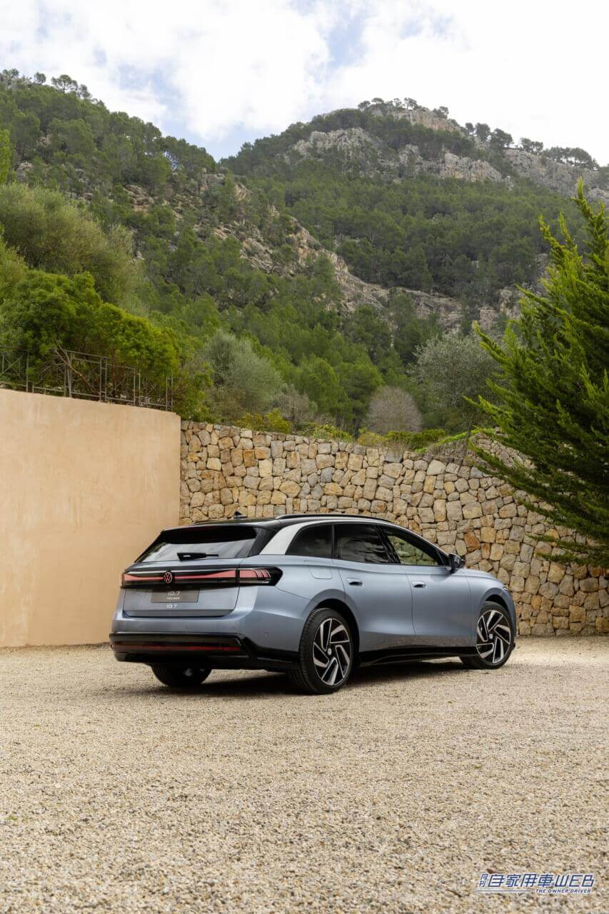 |フォルクスワーゲン、航続距離最大685kmの電動オールラウンダー「ID.7ツアラー」を世界初公開