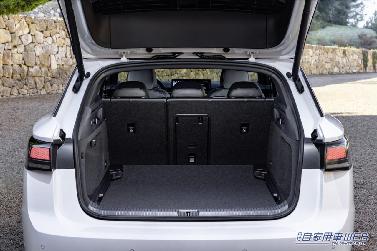 |フォルクスワーゲン、航続距離最大685kmの電動オールラウンダー「ID.7ツアラー」を世界初公開