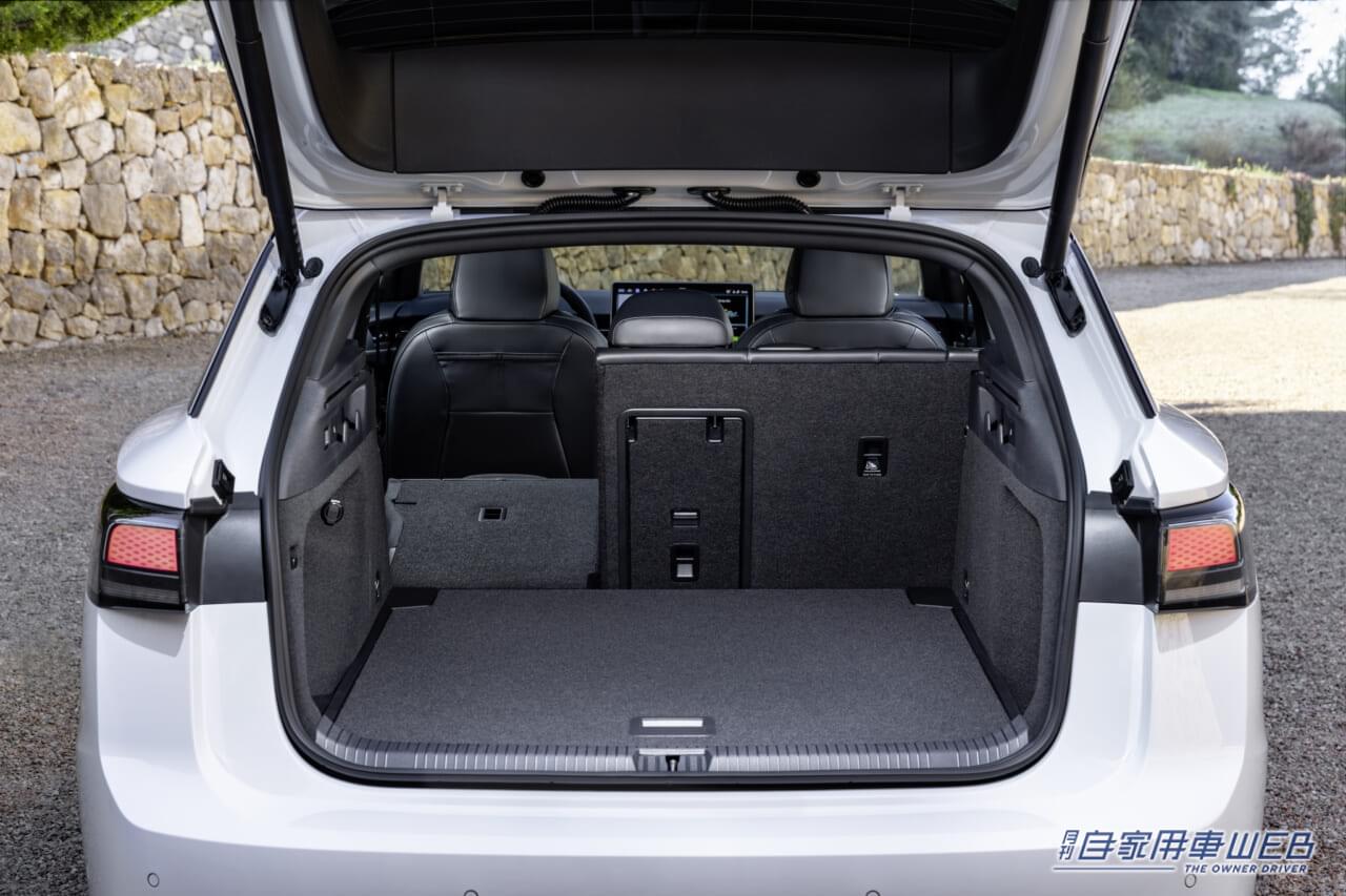 |フォルクスワーゲン、航続距離最大685kmの電動オールラウンダー「ID.7ツアラー」を世界初公開