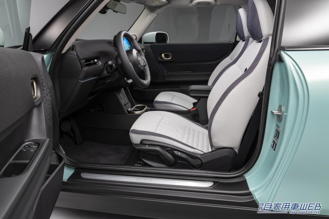 |MINI、ガソリンエンジンの3気筒「新型MINIクーパーC」と4気筒の「新型MINIクーパーS」を発表