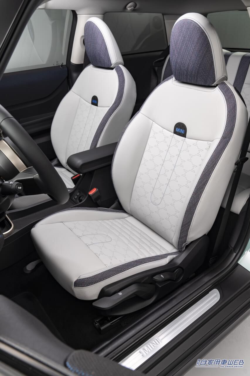 |MINI、ガソリンエンジンの3気筒「新型MINIクーパーC」と4気筒の「新型MINIクーパーS」を発表