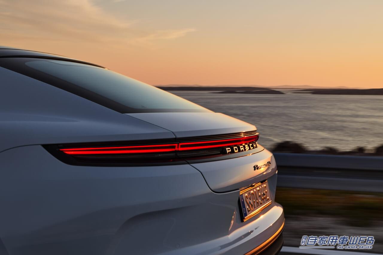 ポルシェ、新型パナメーラのe-ハイブリッドを発表