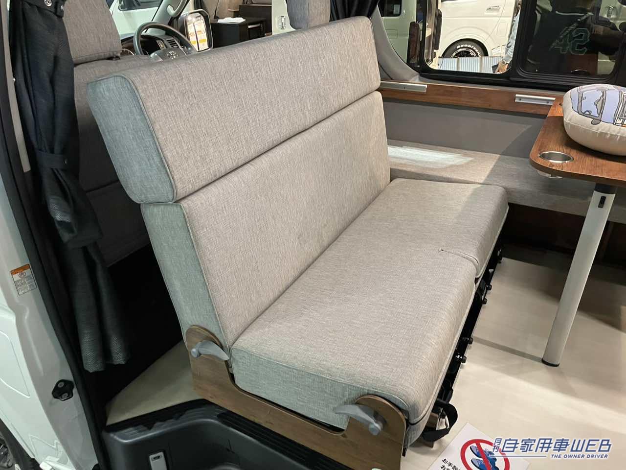 |充実装備の車内レイアウトはこれが正解! トヨタ ハイエースがベースのキャンパー