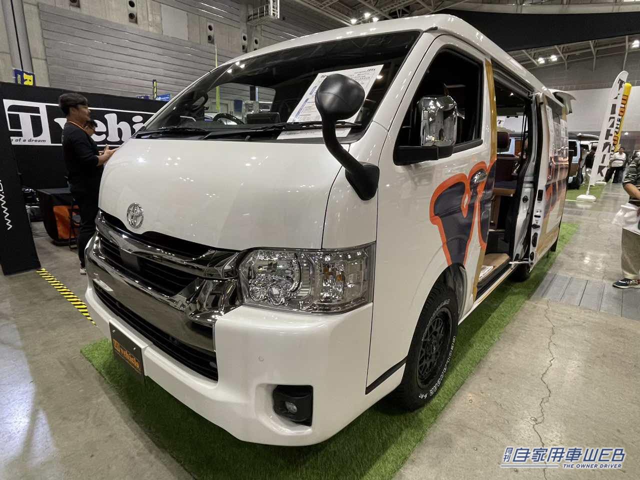 |フルフラットへのレイアウト変更も簡単! トヨタ ハイエースがベースのキャンパー
