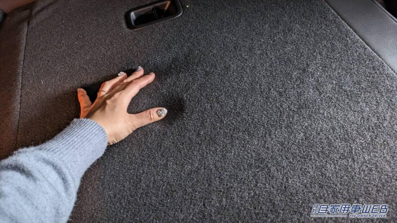 |女性オーナーがホンダ「シビック」で車中泊にトライ! 実際に一晩寝てみてわかったメリット&デメリット