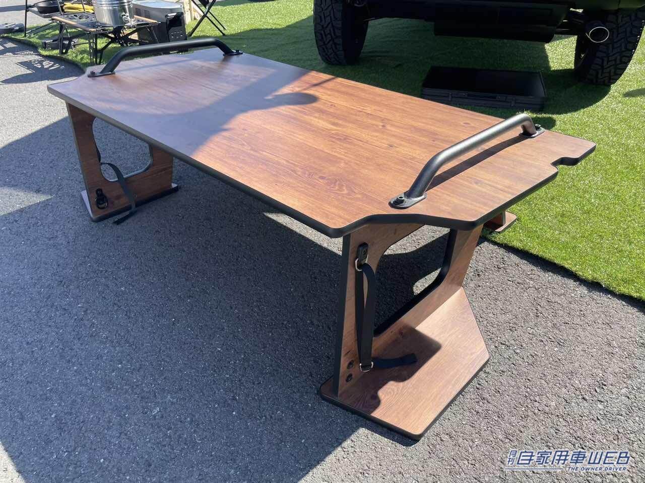 |レトロ見た目とクラシカルな車内の雰囲気が良い感じ! 日産エクストレイルがベースのキャンパー