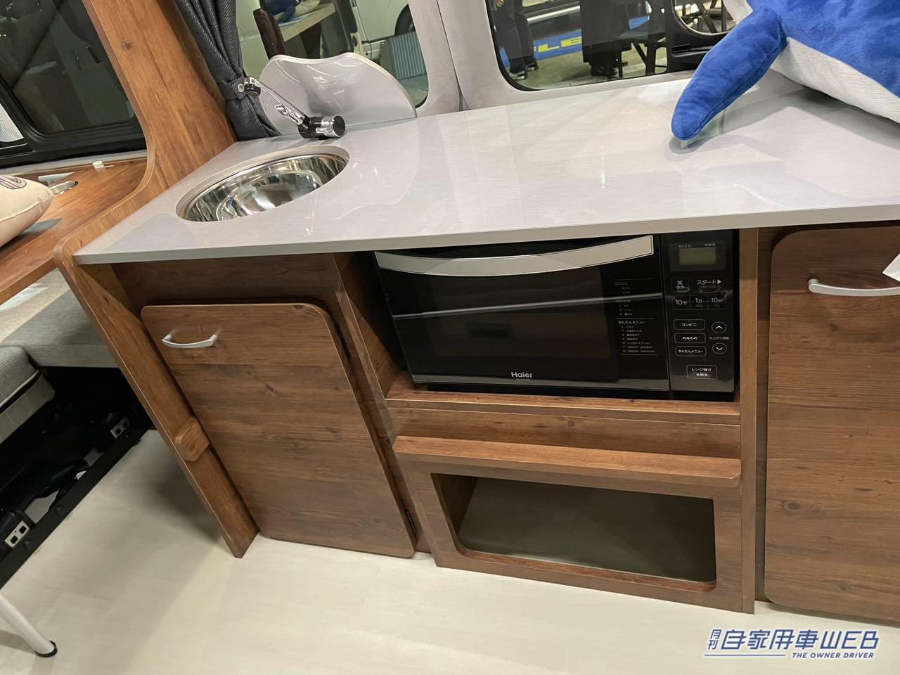 |充実装備の車内レイアウトはこれが正解! トヨタ ハイエースがベースのキャンパー