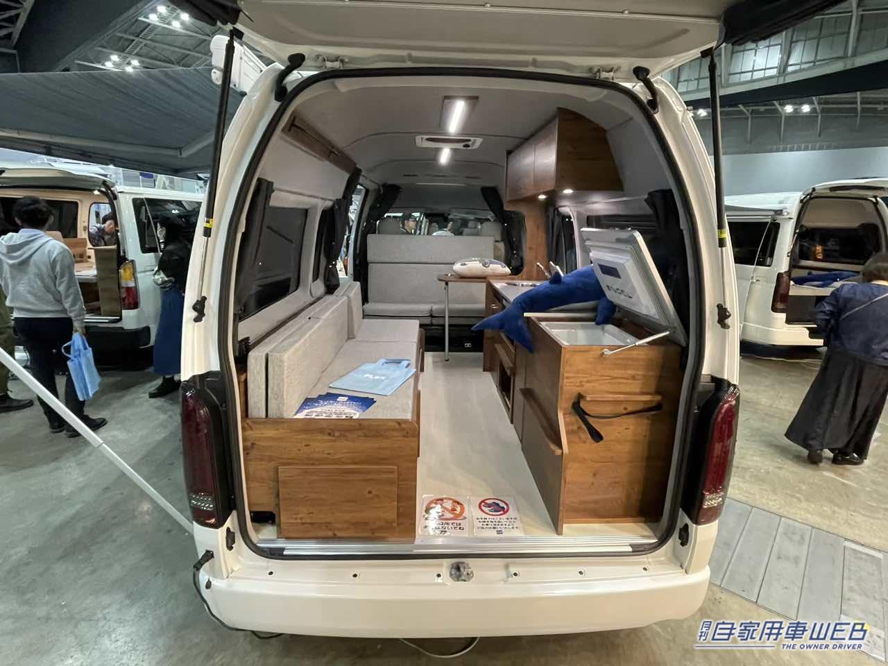 |充実装備の車内レイアウトはこれが正解! トヨタ ハイエースがベースのキャンパー