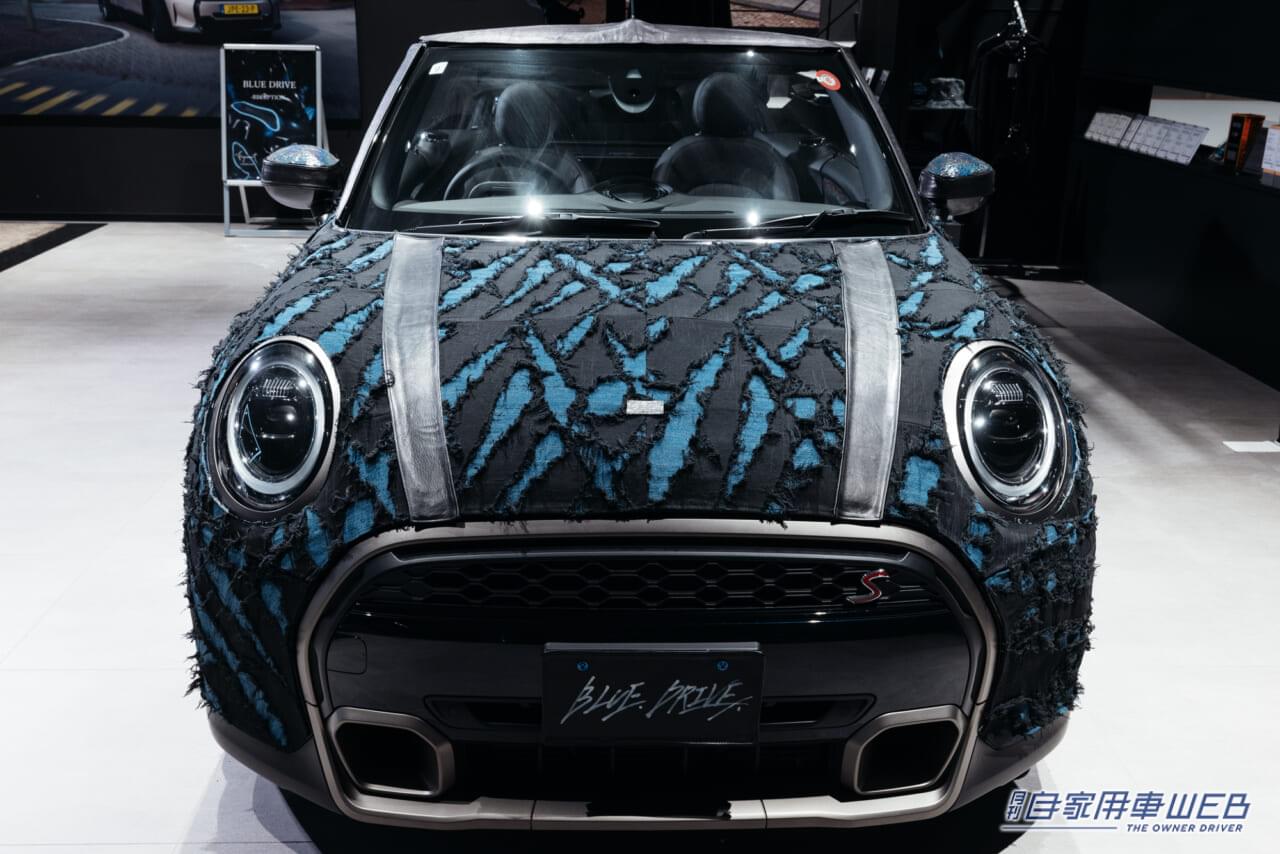 デニムで制作されたMINI???全貌写真が初公開