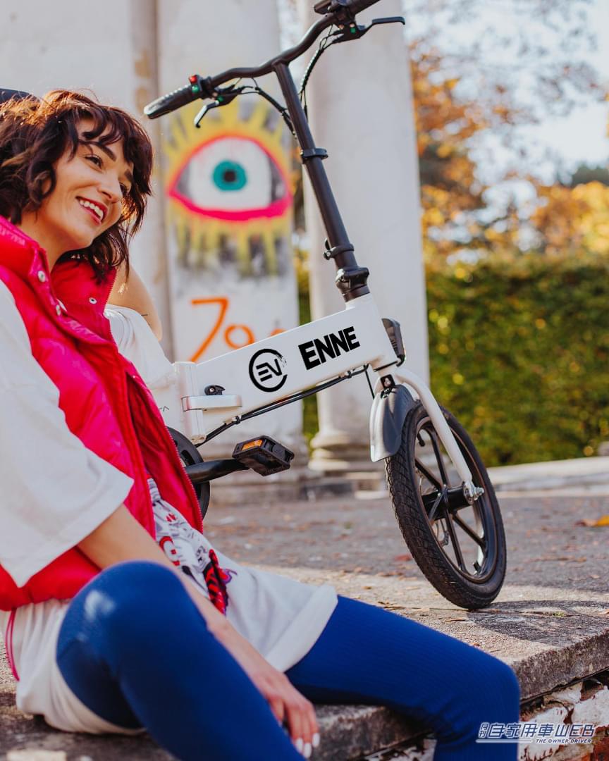|ペダルを漕いで発電 ペダル付き特定原付「ENNE T350 Pro」の先行販売価格が決定!