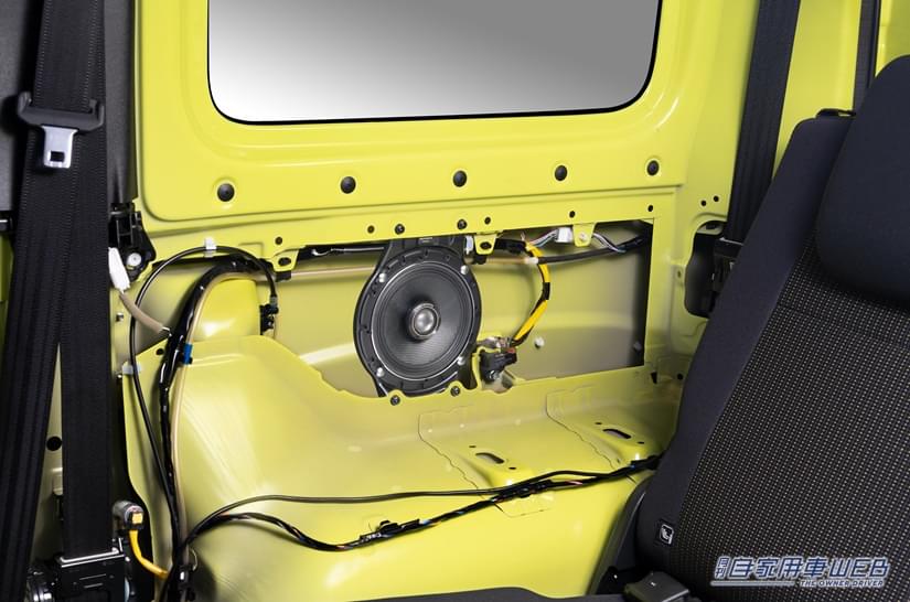 |ハイエース専用の高音質インナーバッフルとジムニー専用カースピーカー取付キットが発売!