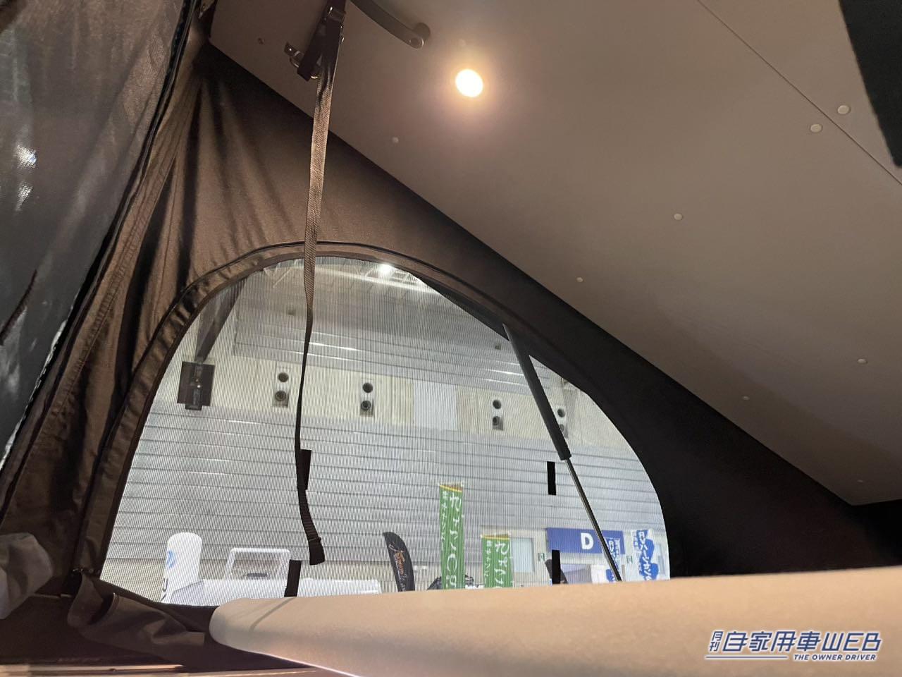 |便利なボックスシートと板張りのフロアが個性的! トヨタ ハイエースがベースのキャンパー