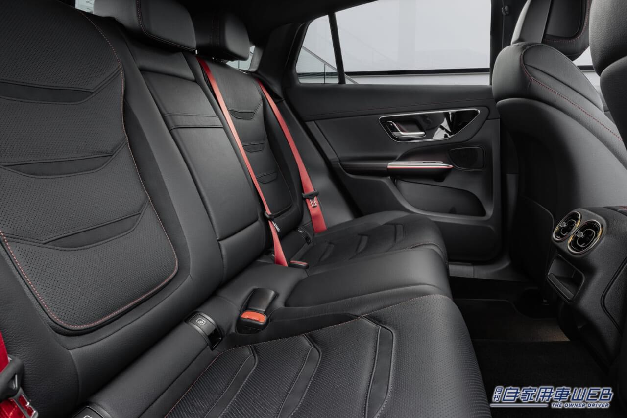 |メルセデス・ベンツ、F1由来のターボを搭載する「AMG GLC 43 4MATIC クーペ(BSG搭載)」を発売