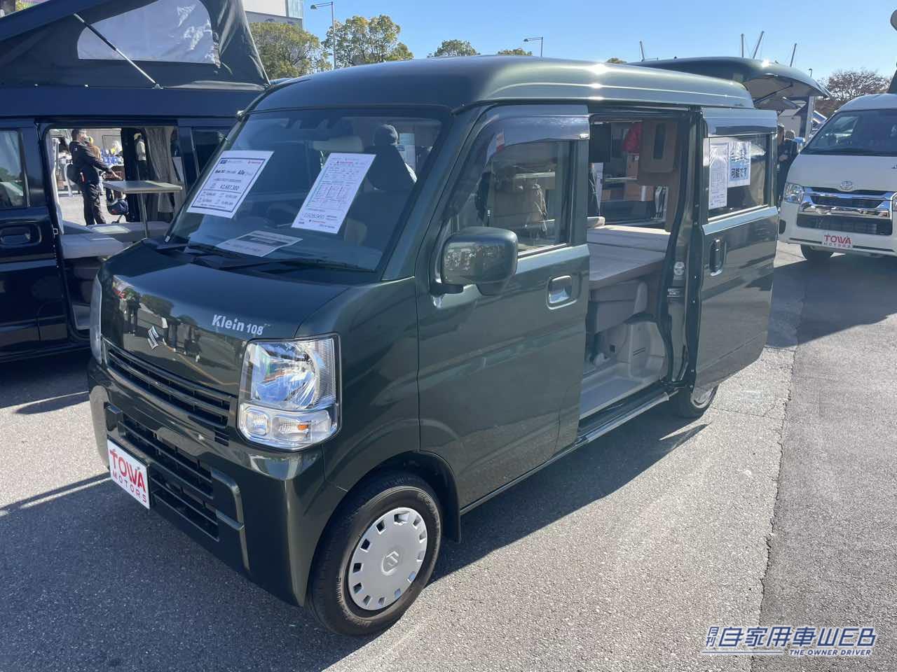 |広いフラットスペースとスライド式のテーブルが便利! スズキ エブリイがベースの軽キャンパー