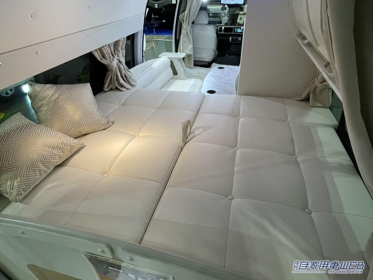 |「おい、嘘だろ…」「ハイエースがここまで?」もはや住宅レベル。キッチン・エアコン・冷蔵庫…なんでも付いてて暮らせるぞ!