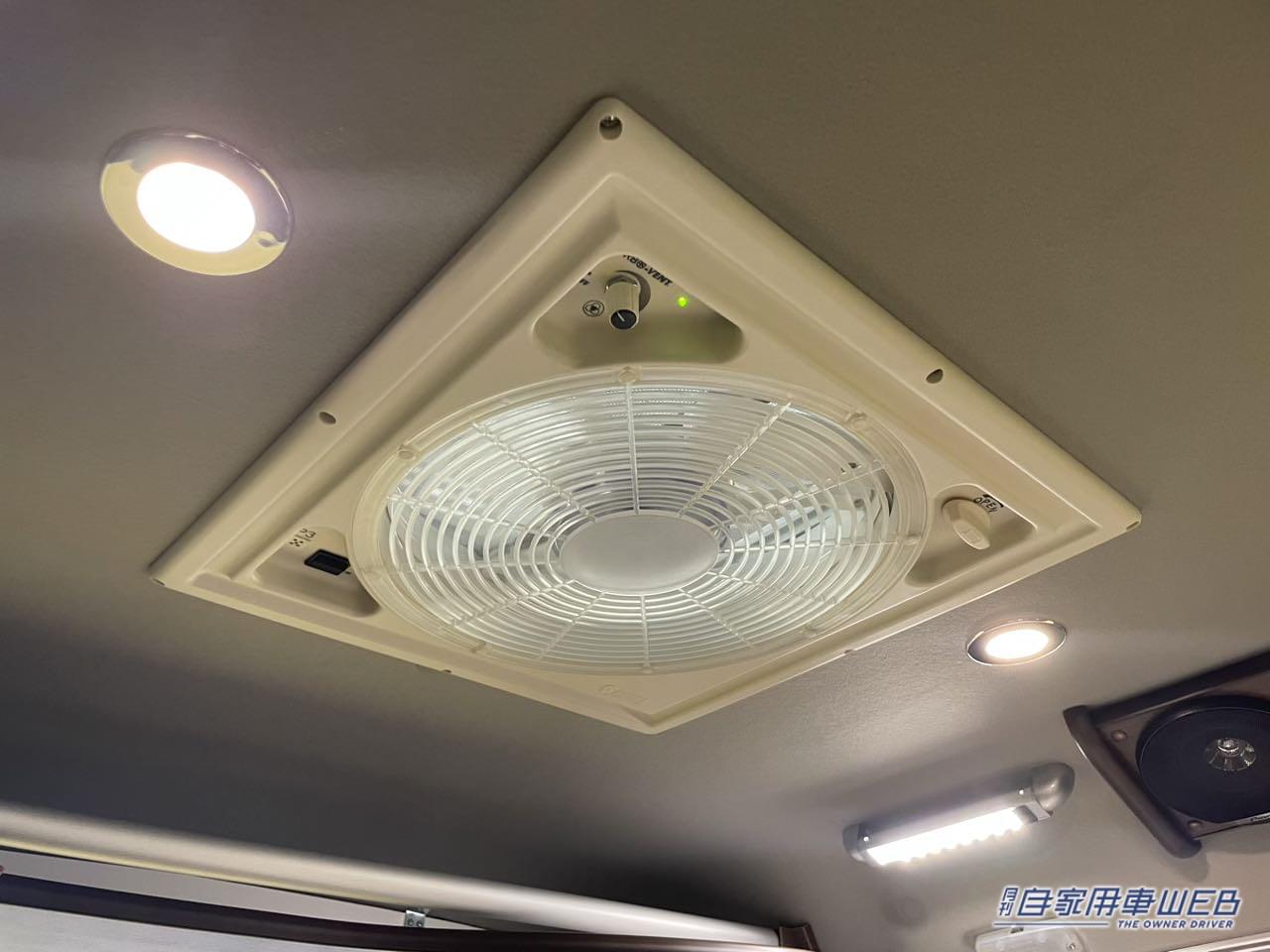 |フラットスペースを一瞬で展開できる優れもの! トヨタ タウンエースがベースのキャンパー