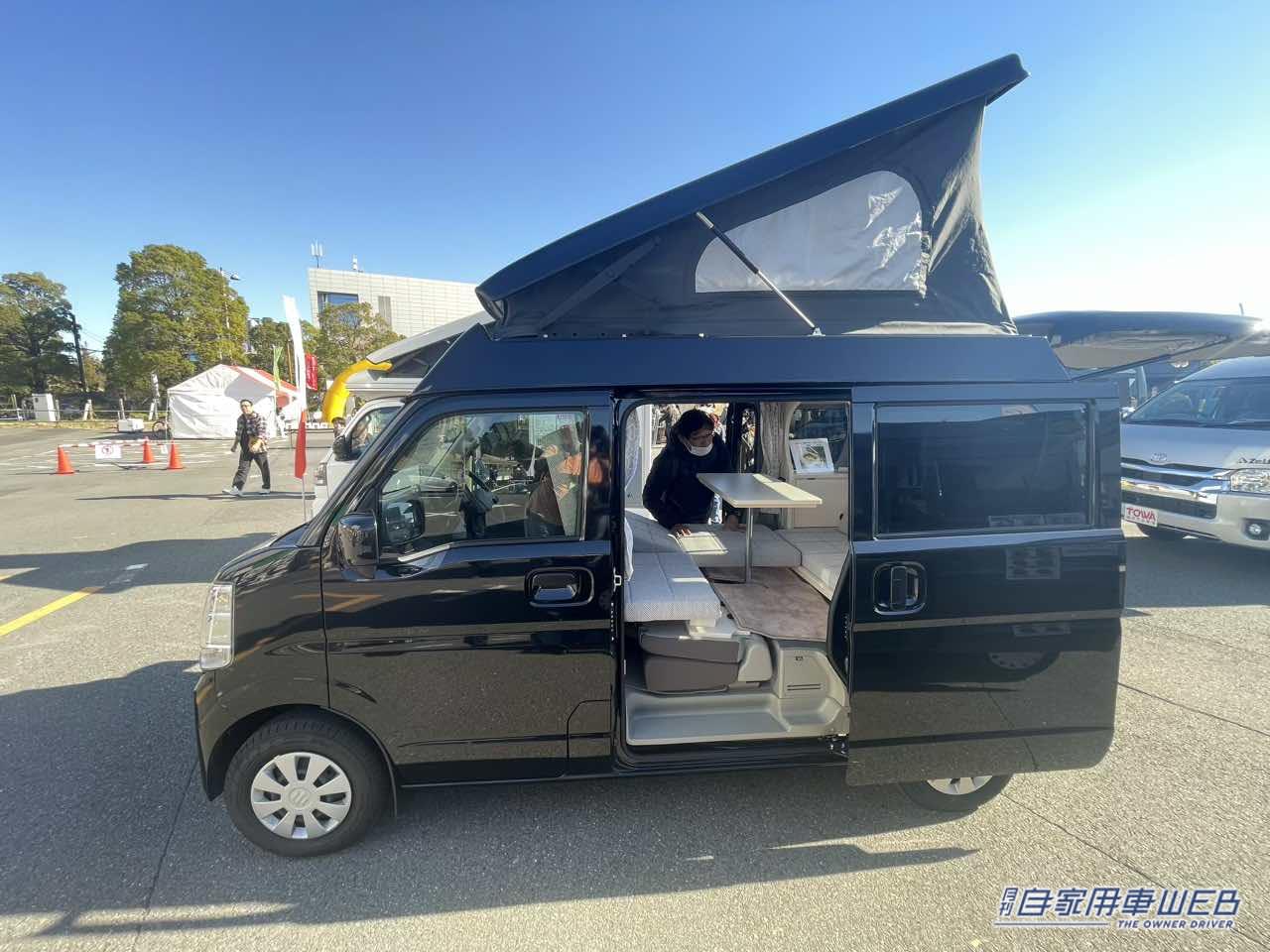 |車内はキレイなワンルーム! ポップアップルーフも備えたスズキ エブリイがベースの軽キャンパー