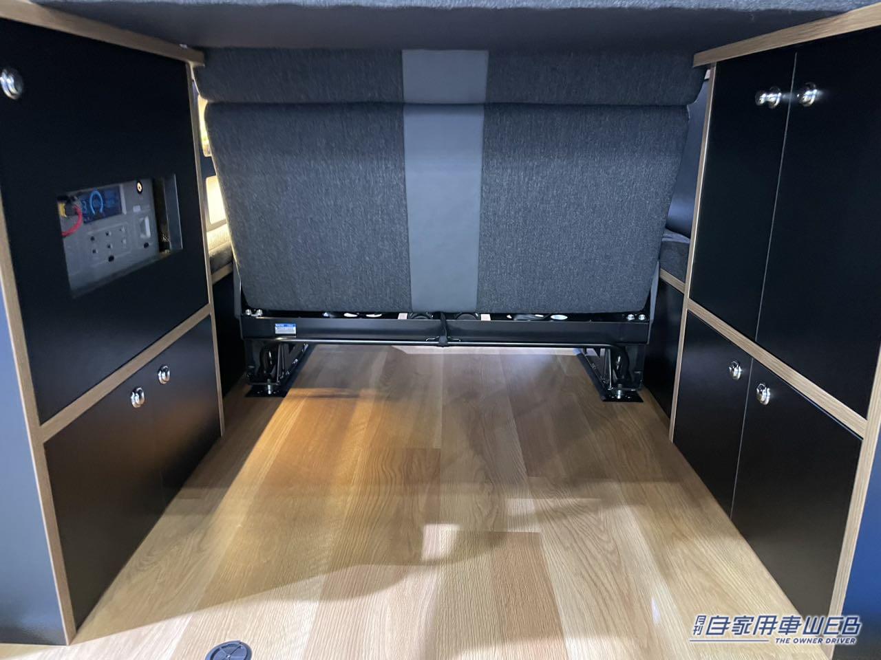 |スッキリとした車内は便利なリラックス空間! トヨタ ハイエースがベースのキャンパー