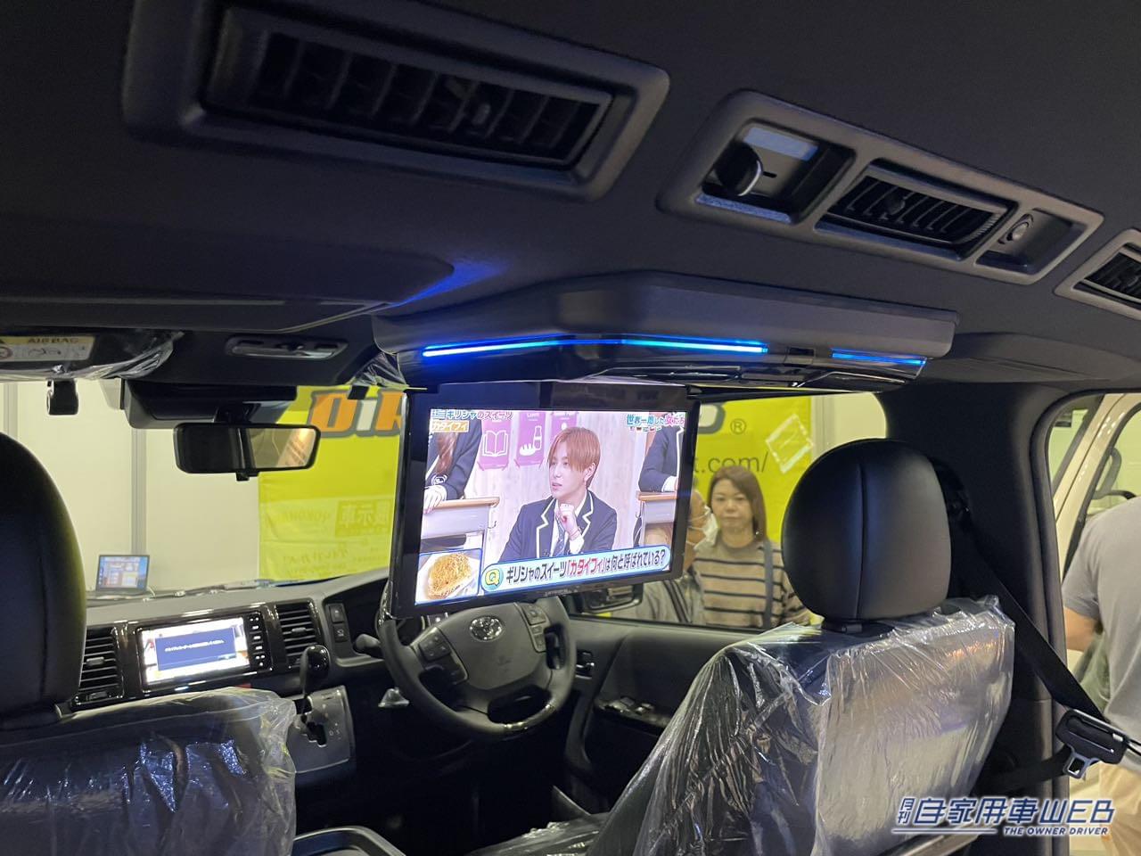 |「広さ、積載力、強すぎる…」フルフラット最高、やっぱりトヨタ・ハイエース。最強の車中泊を楽しみたいキャンピングカー。