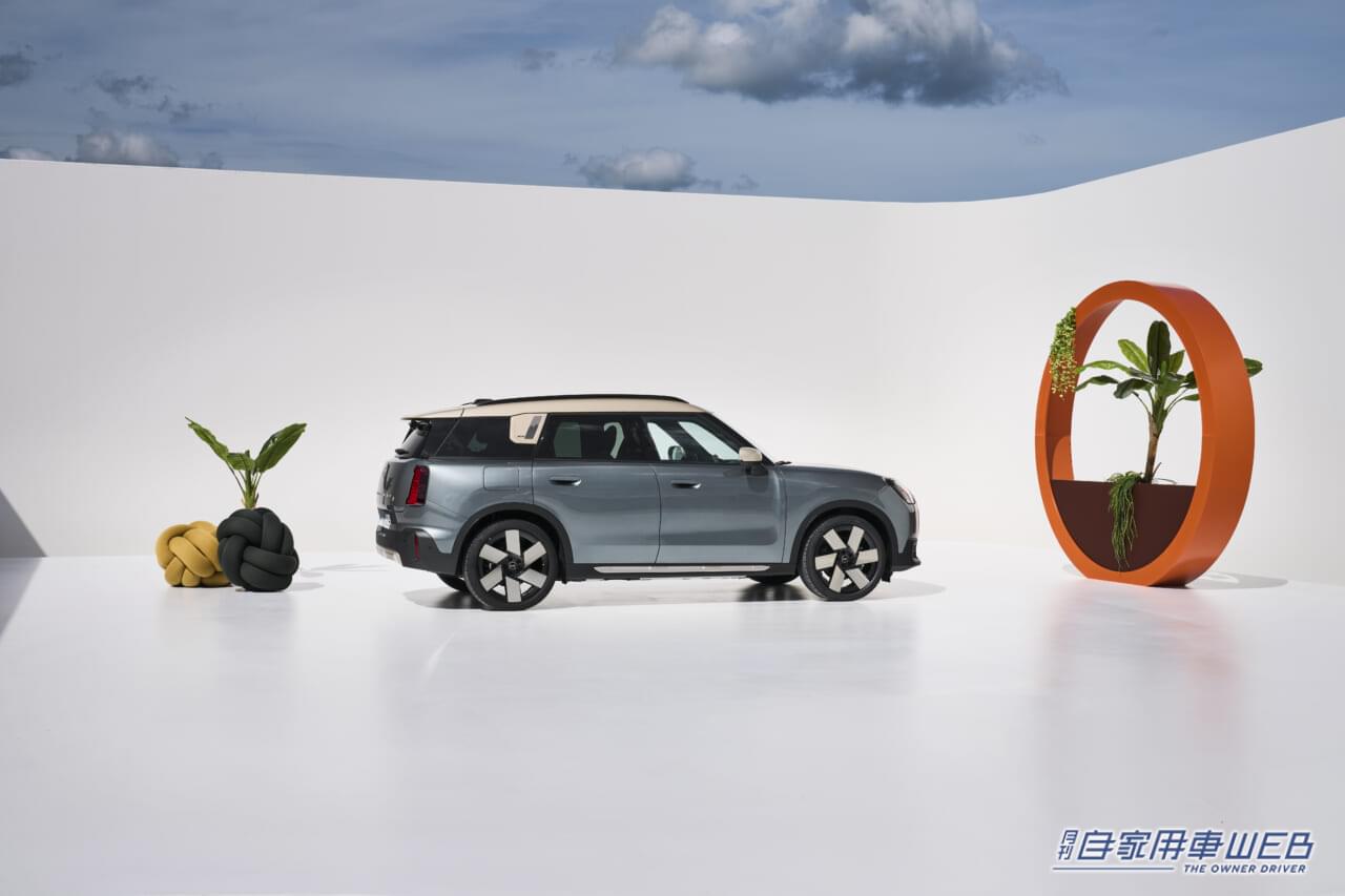 |新型MINI Countrymanに強力なバッテリーを搭載した電動モデルが2種類追加