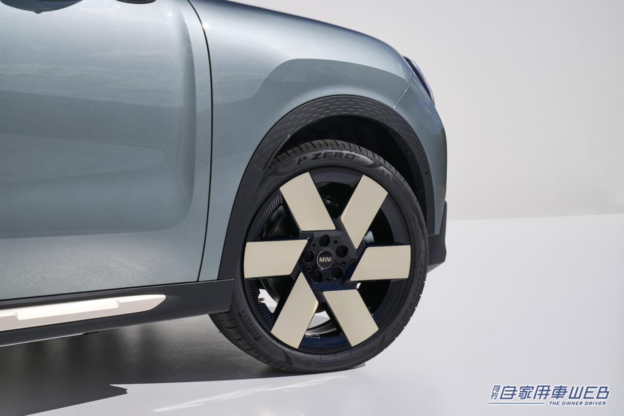 |新型MINI Countrymanに強力なバッテリーを搭載した電動モデルが2種類追加