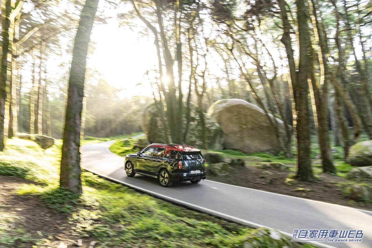 |走り特化の新型カントリーマン、MINI ジョン クーパー ワークス カントリーマン発表