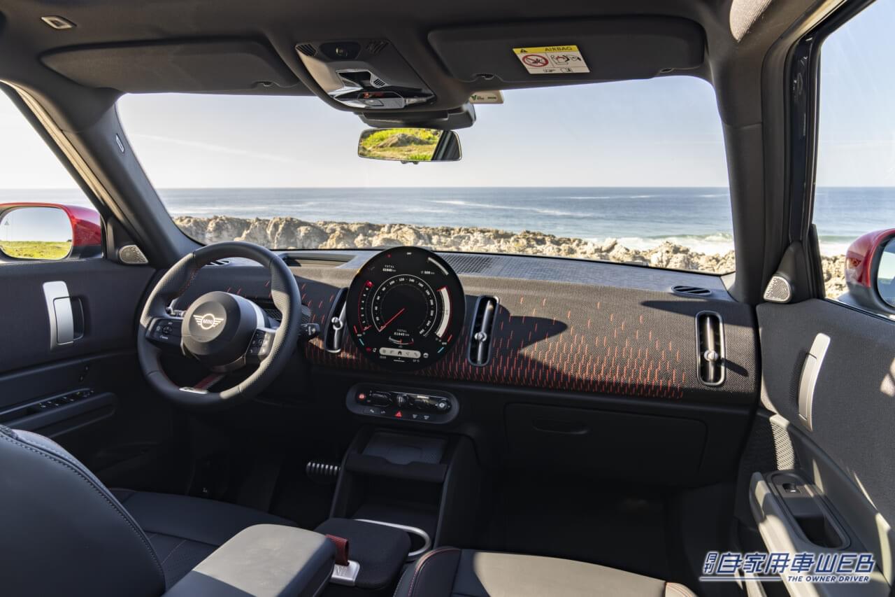 |走り特化の新型カントリーマン、MINI ジョン クーパー ワークス カントリーマン発表