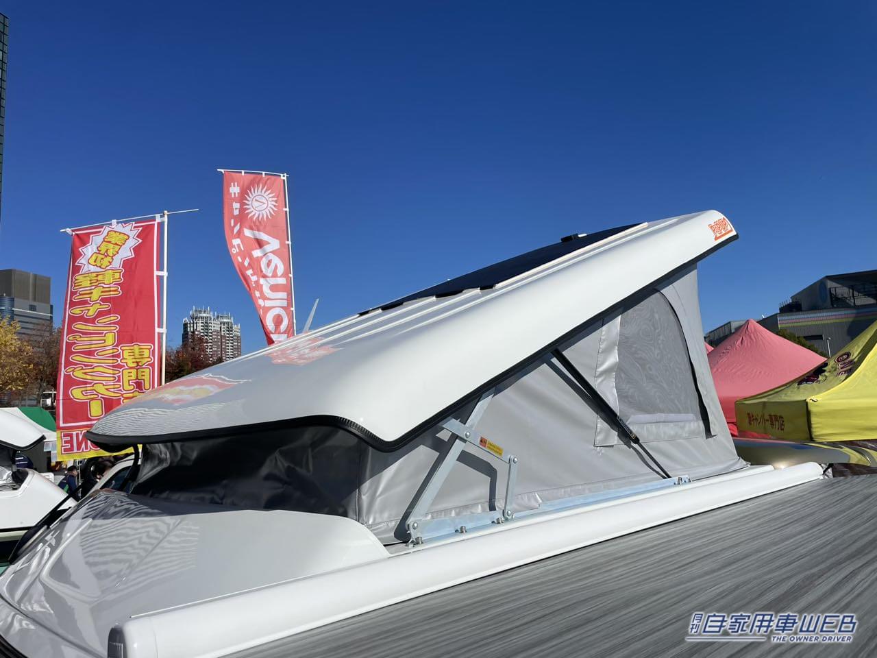 |コンパクトながら3人分のシートと就寝スペースも確保できる! ダイハツ アトレーがベースの軽キャンパー