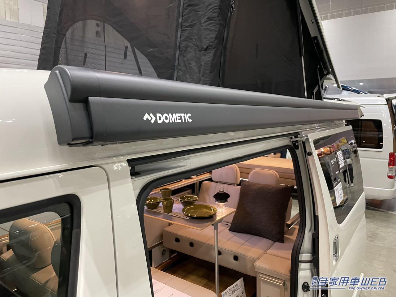 |便利なボックスシートと板張りのフロアが個性的! トヨタ ハイエースがベースのキャンパー