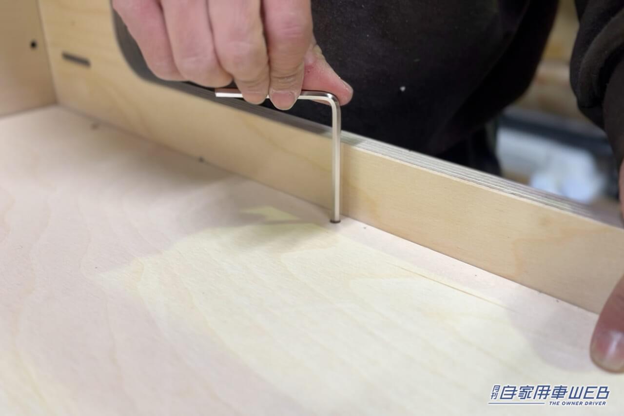 |迷ったらこれでいい!最短2時間でハイエースをキャンピングカー化できるDIYキットが発売!