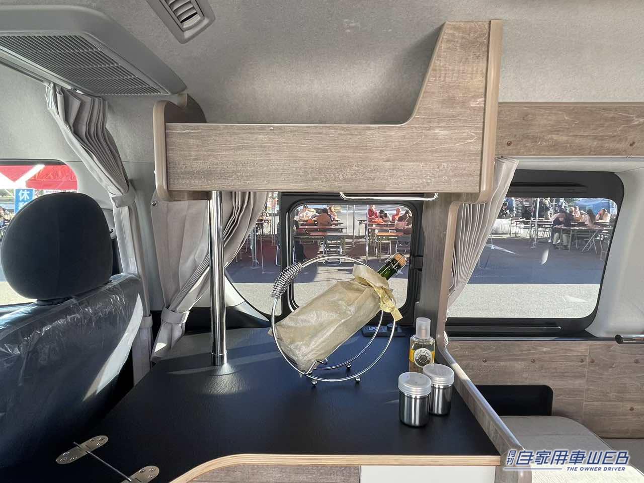 |ウォークスルーと広々シートが便利で快適! トヨタ ハイエースがベースのキャンパー