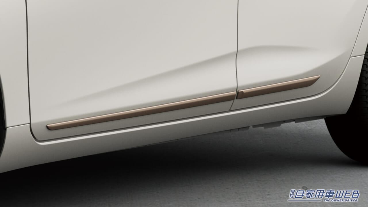 |トヨタ、アクアに特別仕様車「ラフィネ」を設定 他のグレードにも一部改良を実施