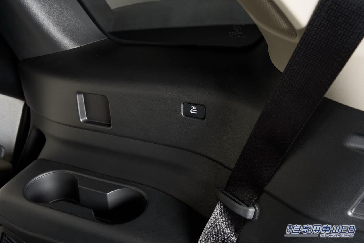 |マツダ、欧州で3列シートSUV「CX-80」を初公開