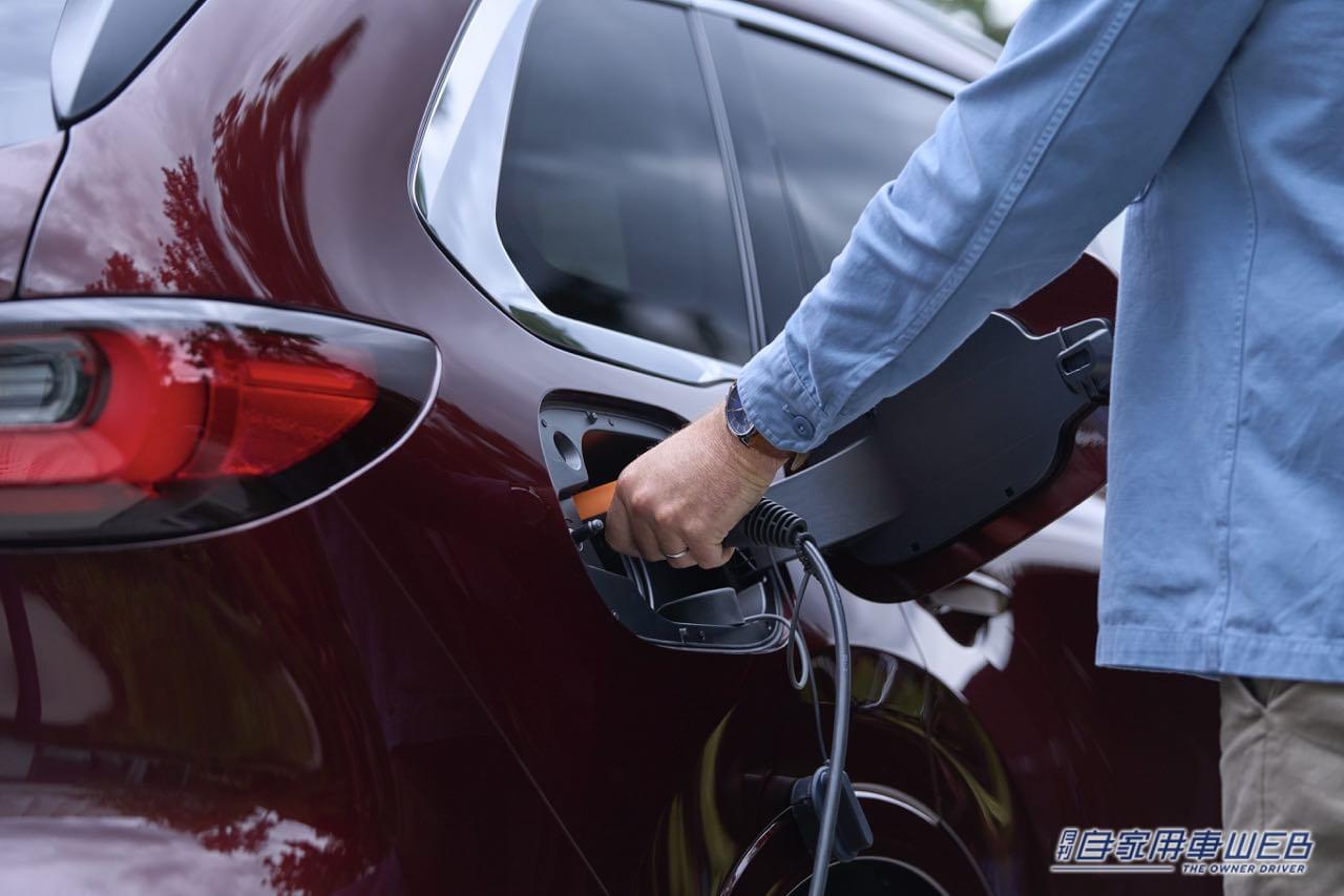 |マツダ、欧州で3列シートSUV「CX-80」を初公開