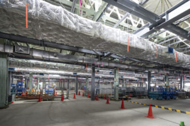 日産、建設中のEV車用全固体電池パイロット生産ラインを公開 横浜工場に敷設