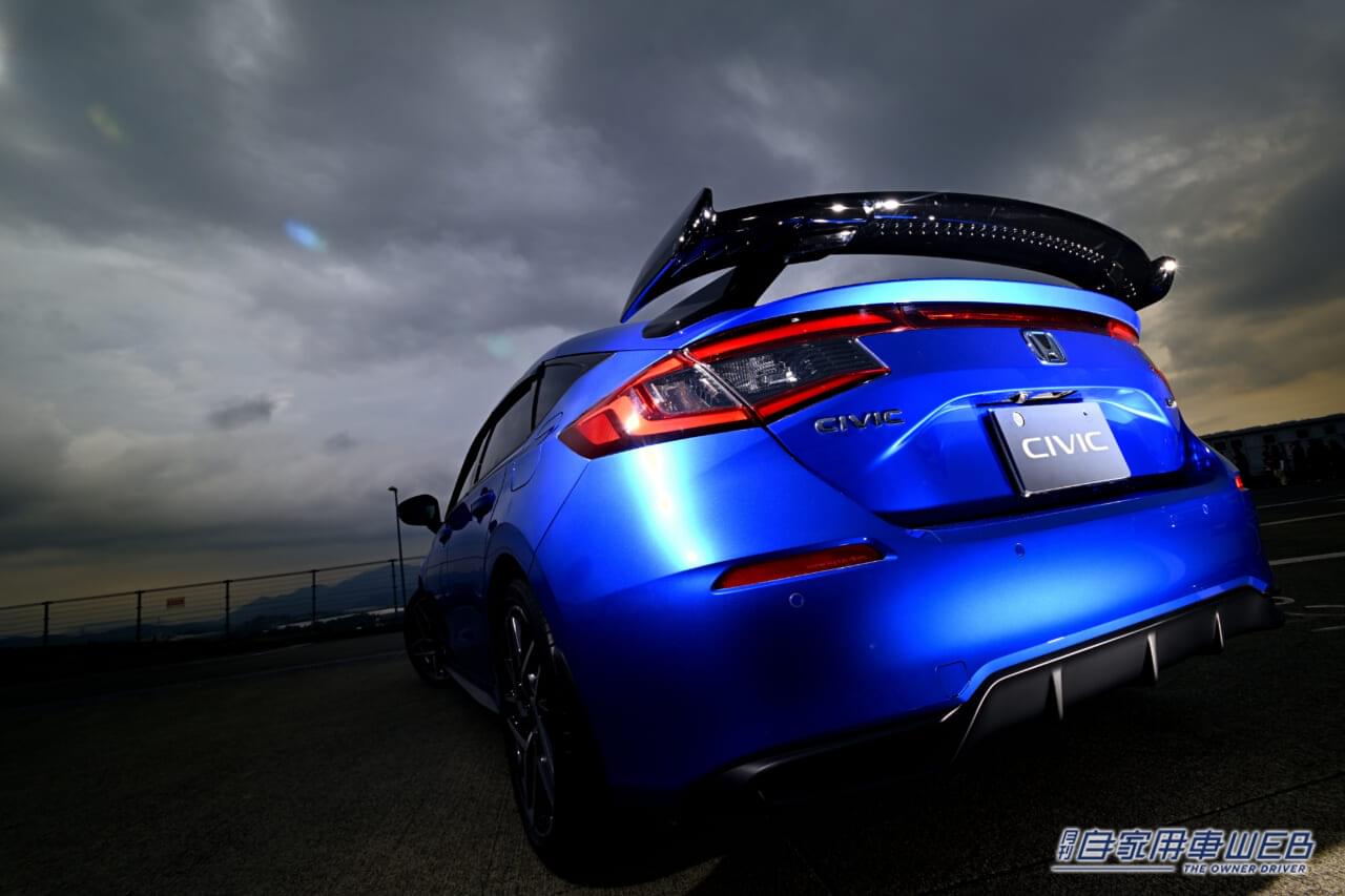 ホンダアクセス、シビック(FL1/FL4)の試作テールゲートスポイラーを初お披露目