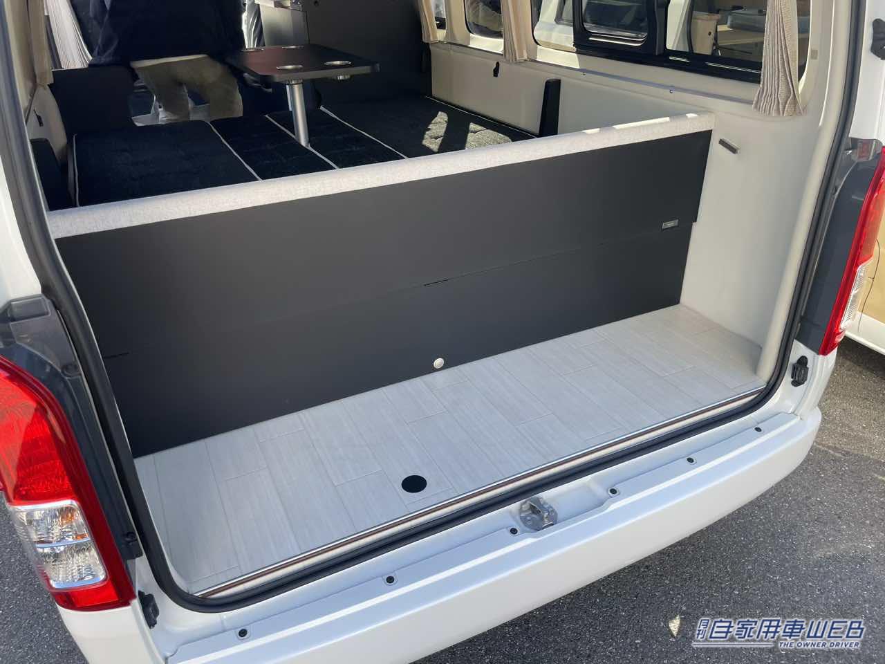 |これはフラットスペースが広くて最高だ! トヨタ ハイエースがベースのキャンパー