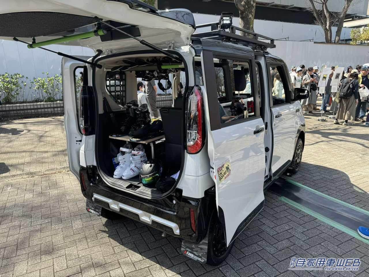 |新型トライトンもこんな体勢に! 大注目だった三菱ブース【アウトドアデイジャパン東京】