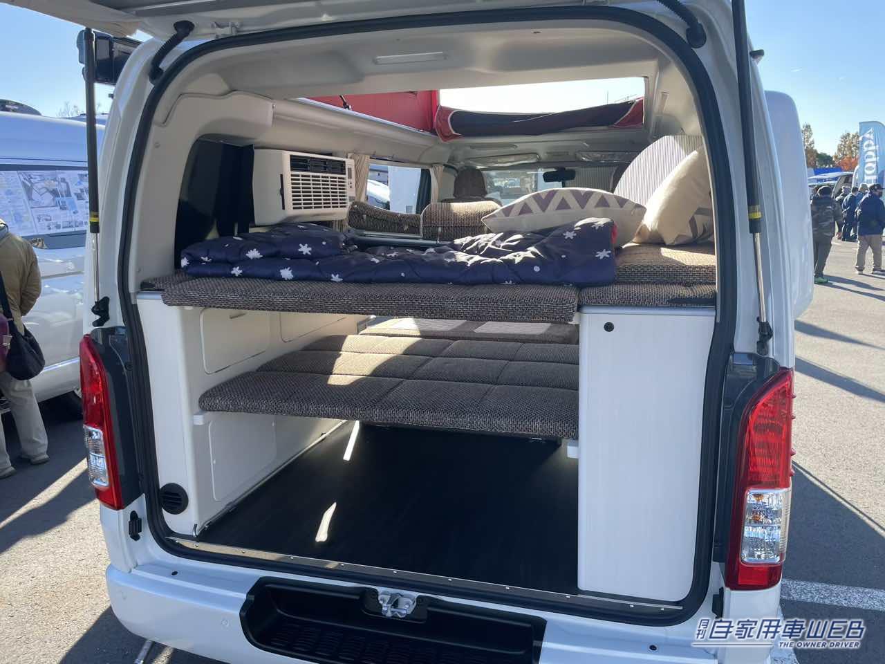 |フラットスペースを最大限に活用したトヨタ ハイエースがベースのキャンパー
